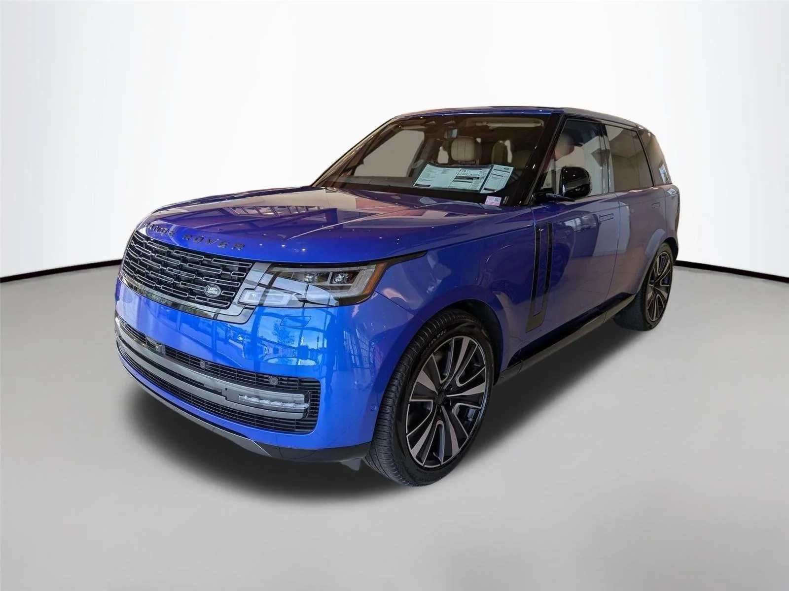 2026 Land Rover Range Rover 4.4 SE SWB's photo