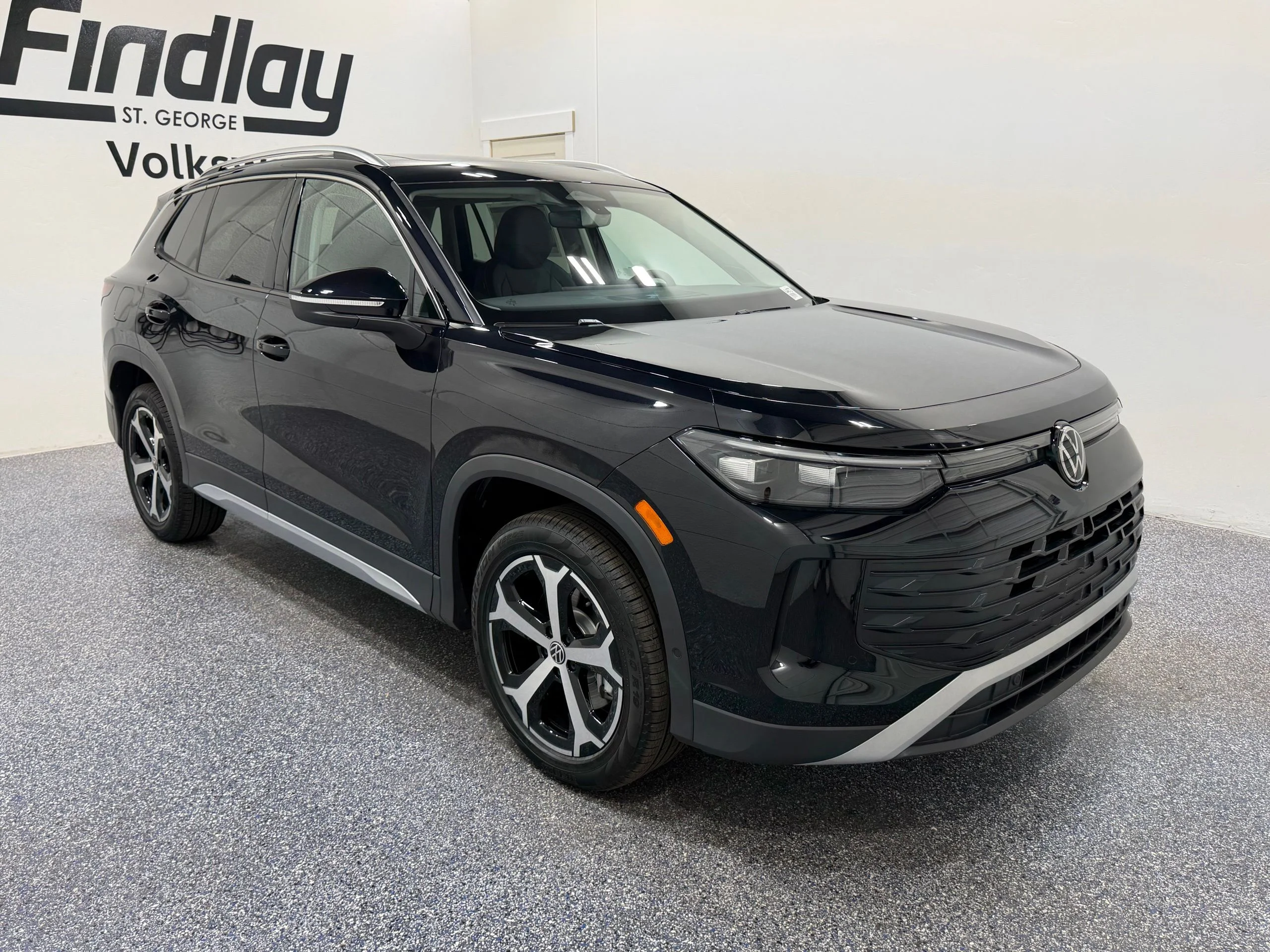 New 2026 Black Volkswagen SE image 9