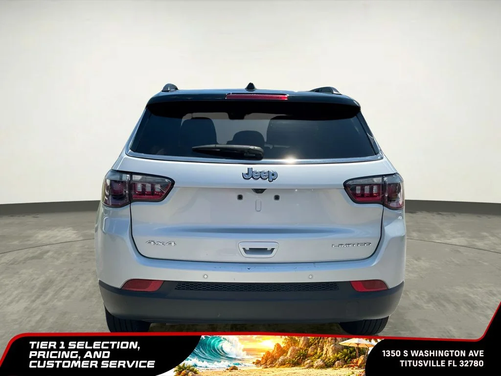 Used 2025 Silver Jeep Limited image 7