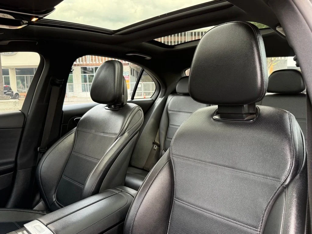 Used 2022 Gray Mercedes-Benz C 300 image 22
