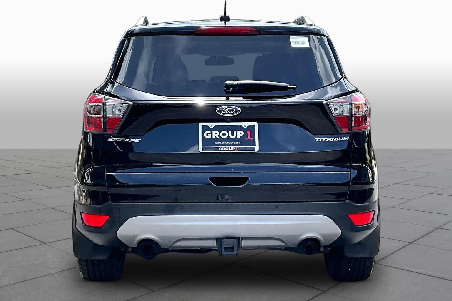 Pre-Owned 2017 Ford Escape Titanium