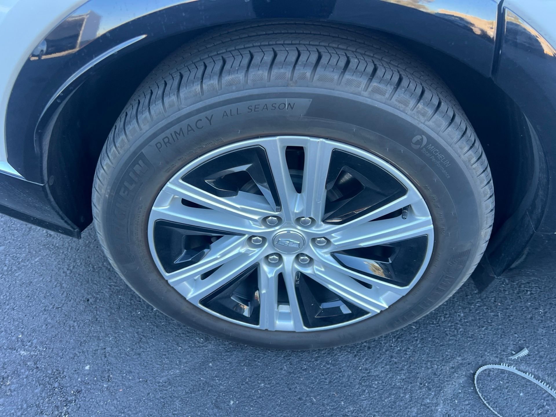 Used 2024 White Cadillac Tech image 12