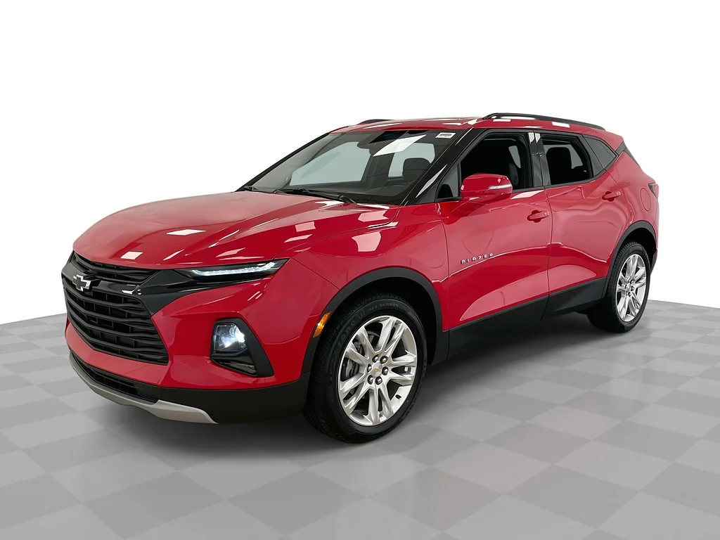 Used 2020 RED Chevrolet LT image 1
