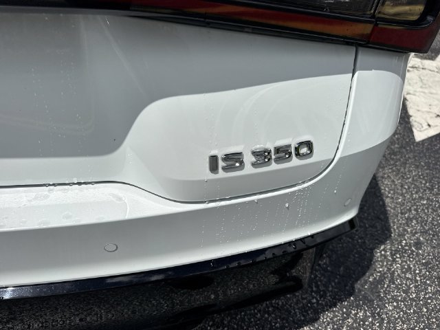 2024 Lexus IS 350 F SPORT - Photo 25