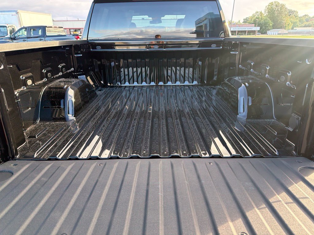 2026 Chevrolet Silverado 1500 Custom - Photo 13