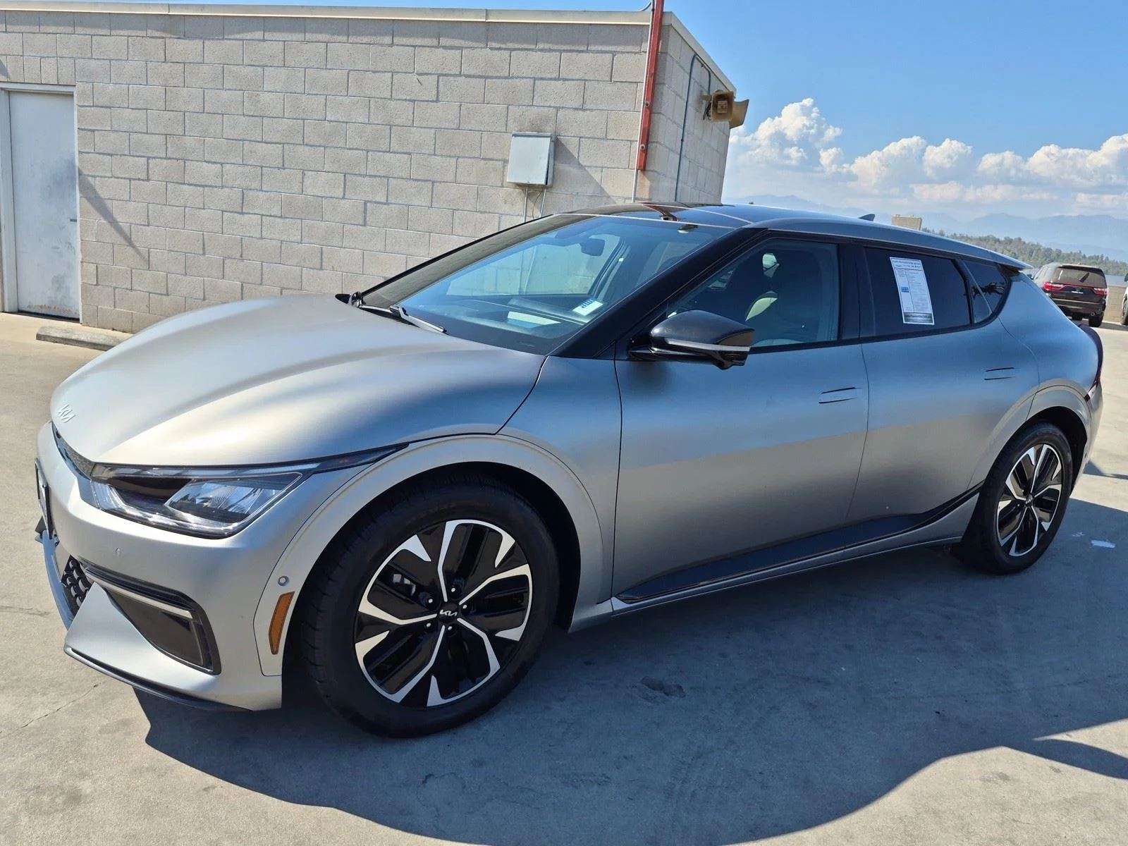 Used 2023 Steel Matte Gray Kia GT-Line image 3