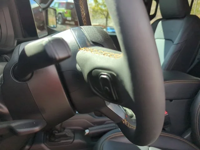Used 2024 Gray Jeep Sahara image 15