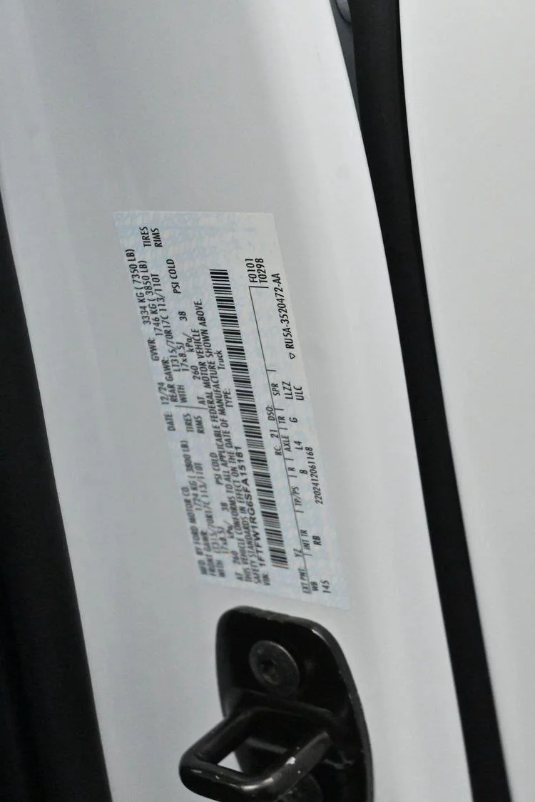 Used 2025 Oxford White Ford Raptor image 40