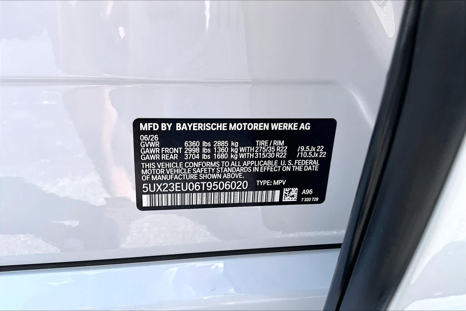 New 2026 Mineral White Metallic BMW xDrive40i image 19