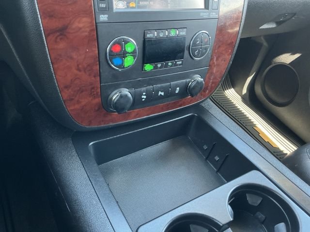 Used 2013 Silver Chevrolet Hybrid image 23