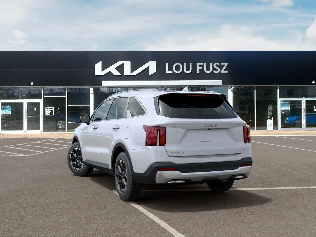 New 2026 Glacial White Pearl Kia S image 4