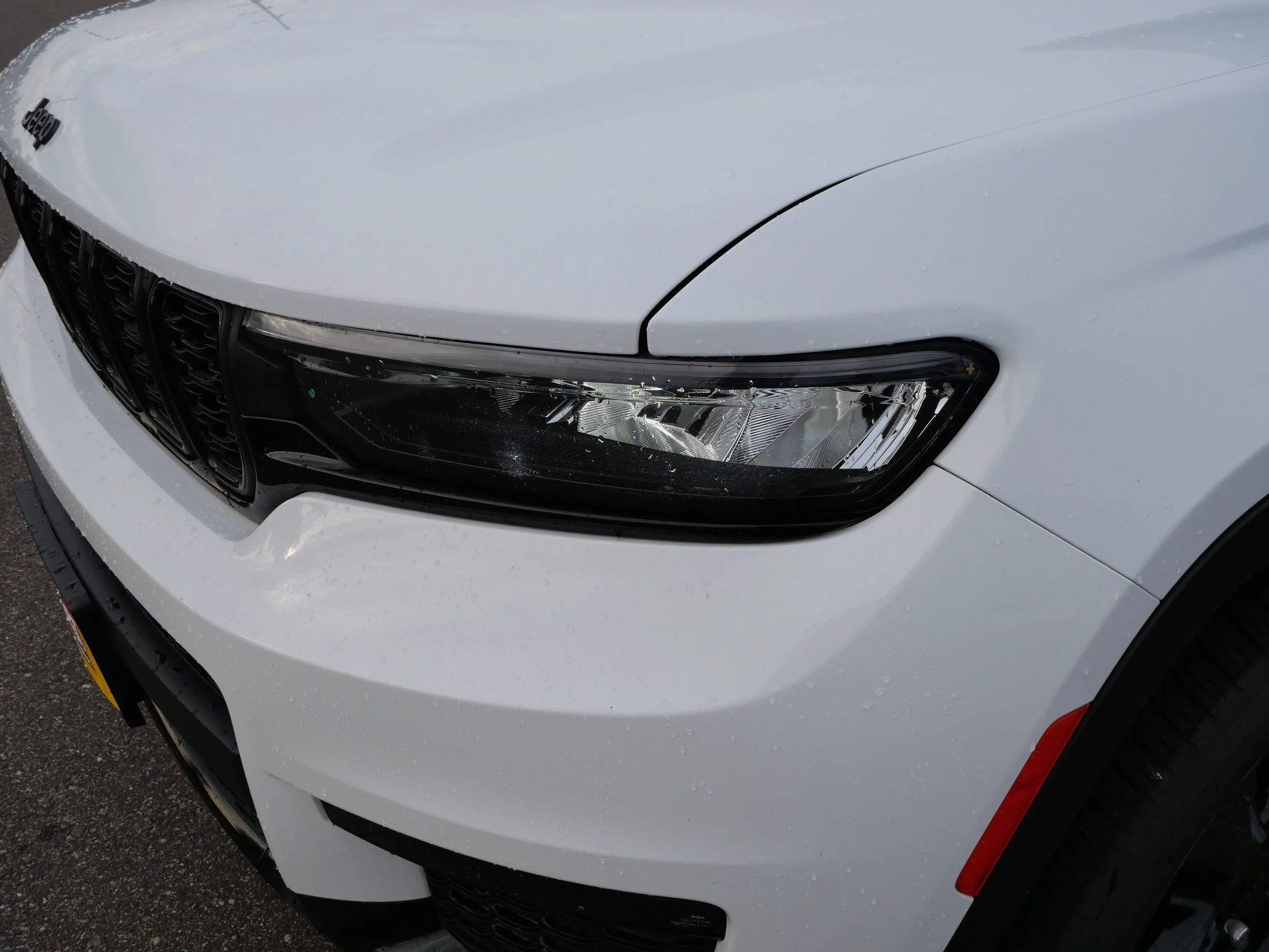 Used 2023 Bright White Clearcoat Jeep Limited image 15