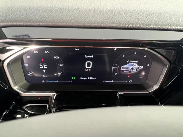 2026 GMC Sierra 1500 SLT - Photo 19