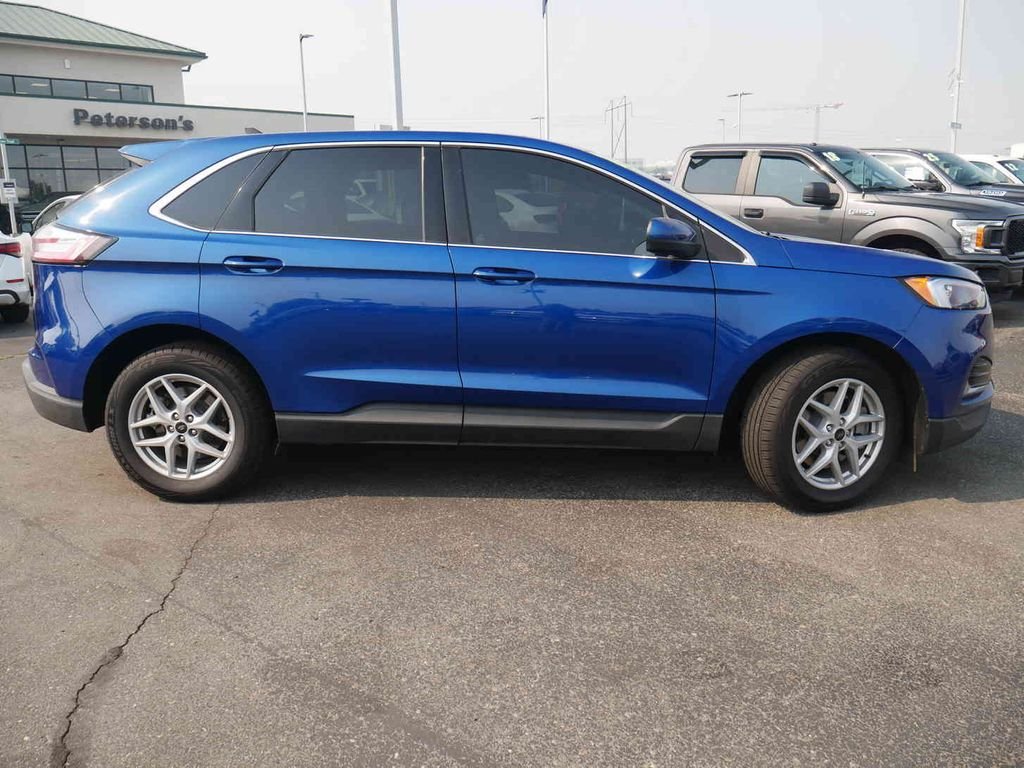 Used 2024 Blue Ford SEL image 21