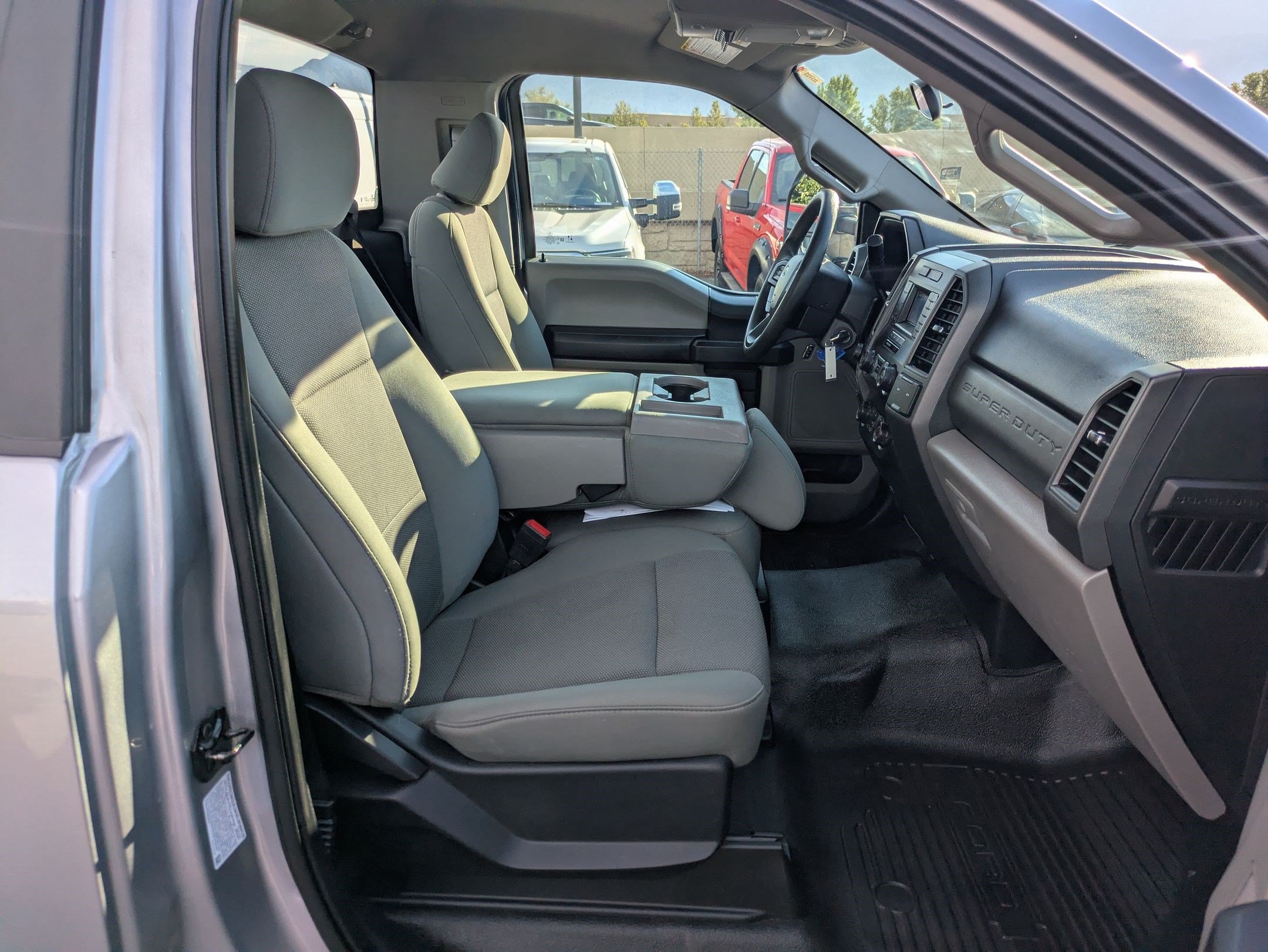 2021 Ford F-350 Super Duty XL - Photo 26