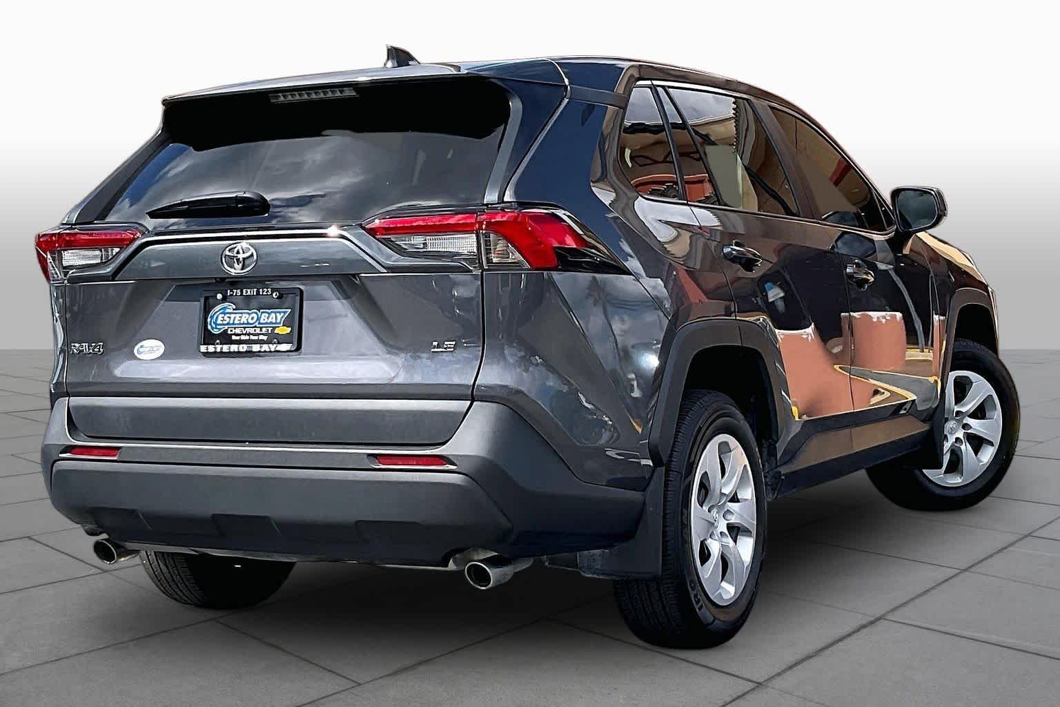 Used 2025 Magnetic Gray Metallic Toyota LE image 13