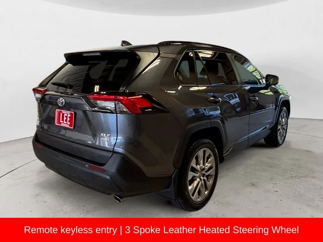 Used 2023 Gray Toyota XLE Premium image 6