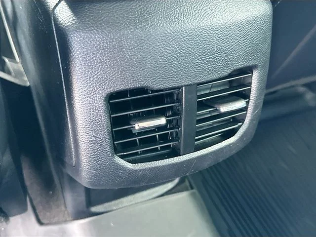 Used 2019 Gray Ford Titanium image 24