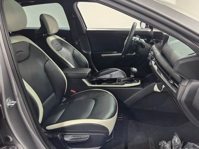 Used 2025 Gray Kia GT-Line image 15