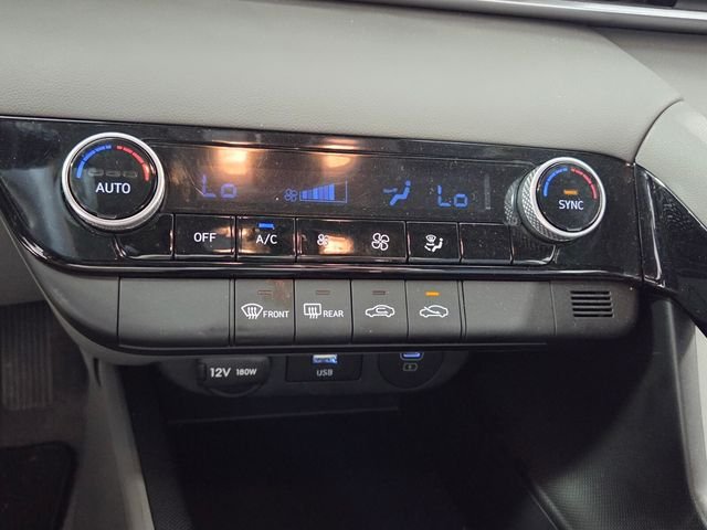 Used 2025 Blue Hyundai Blue image 20