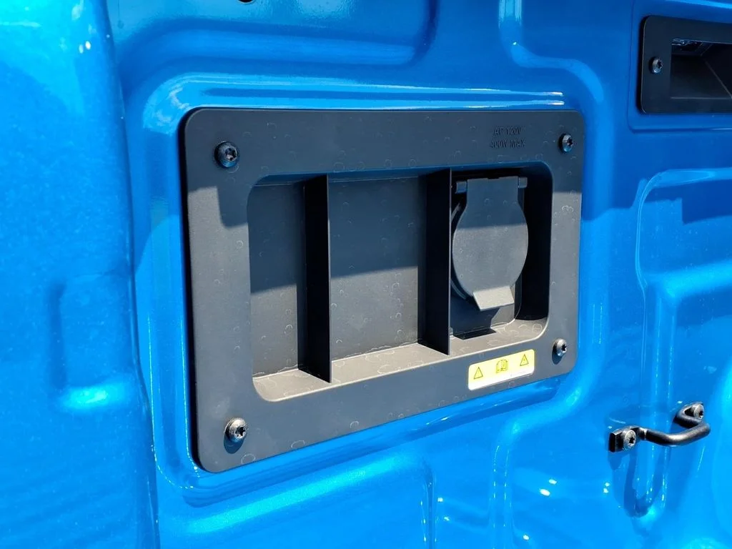 New 2026 Velocity Blue Metallic Ford XLT image 8