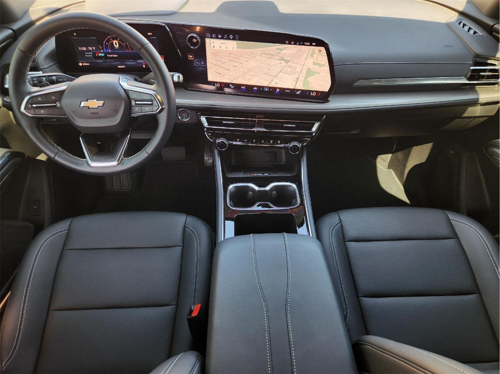 2026 Chevrolet Traverse photo 26 of 34