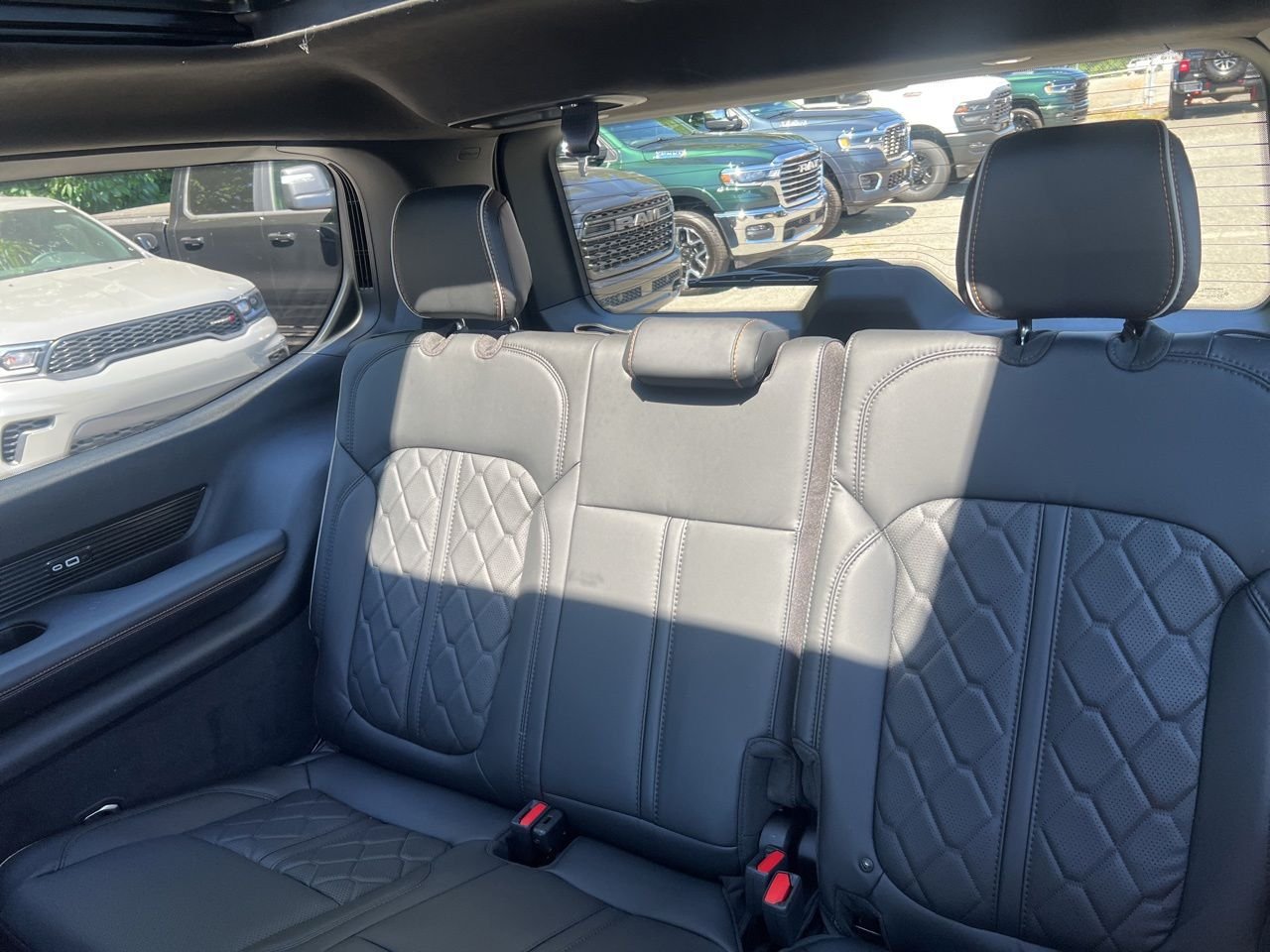 Used 2024 Silver Jeep Series III image 25