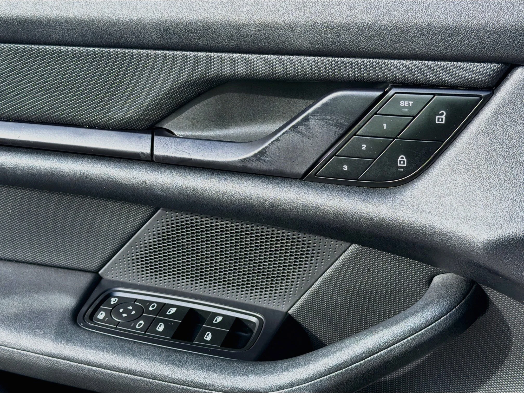 Used 2023 Green Porsche Base image 23