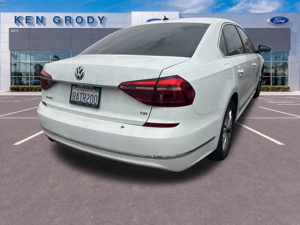 Used 2017 White Volkswagen 1.8T S image 4