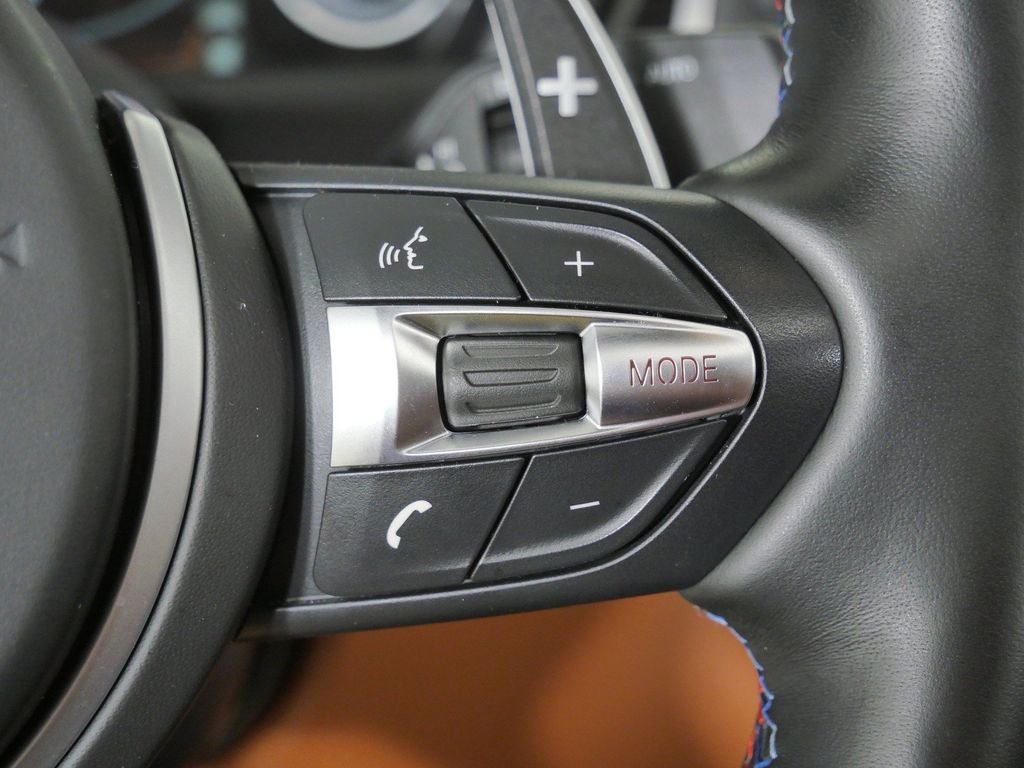 Used 2018 Sakhir Orange II Metallic BMW Base image 41
