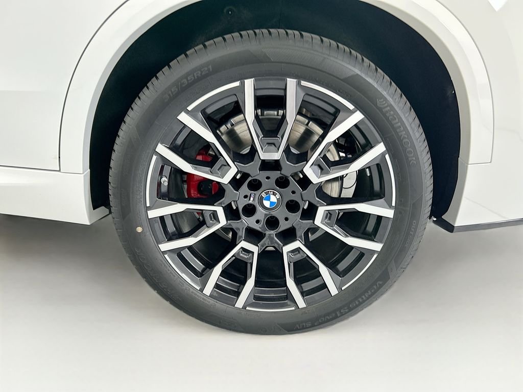 New 2026 Alpine White BMW xDrive50e image 30