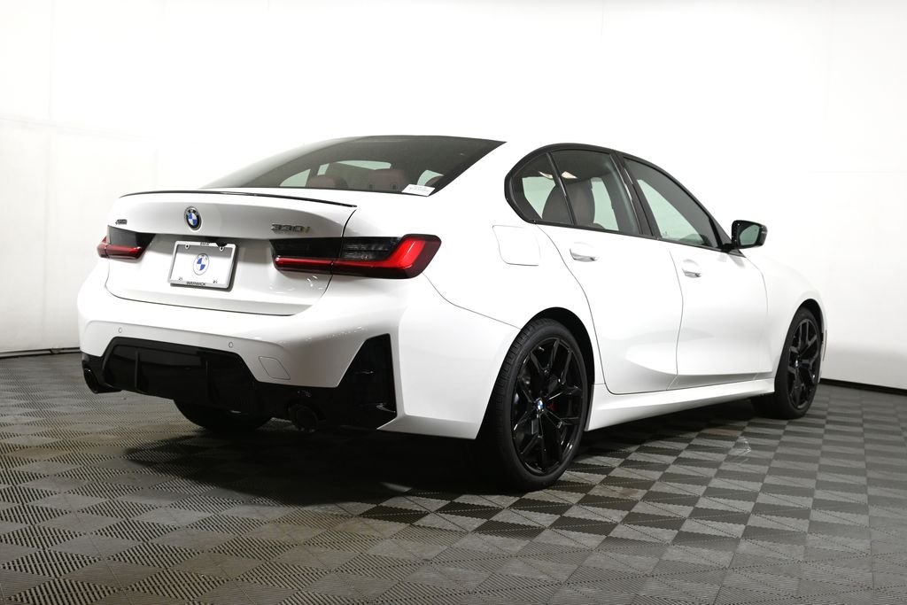 New 2026 Alpine White BMW 330i xDrive image 7