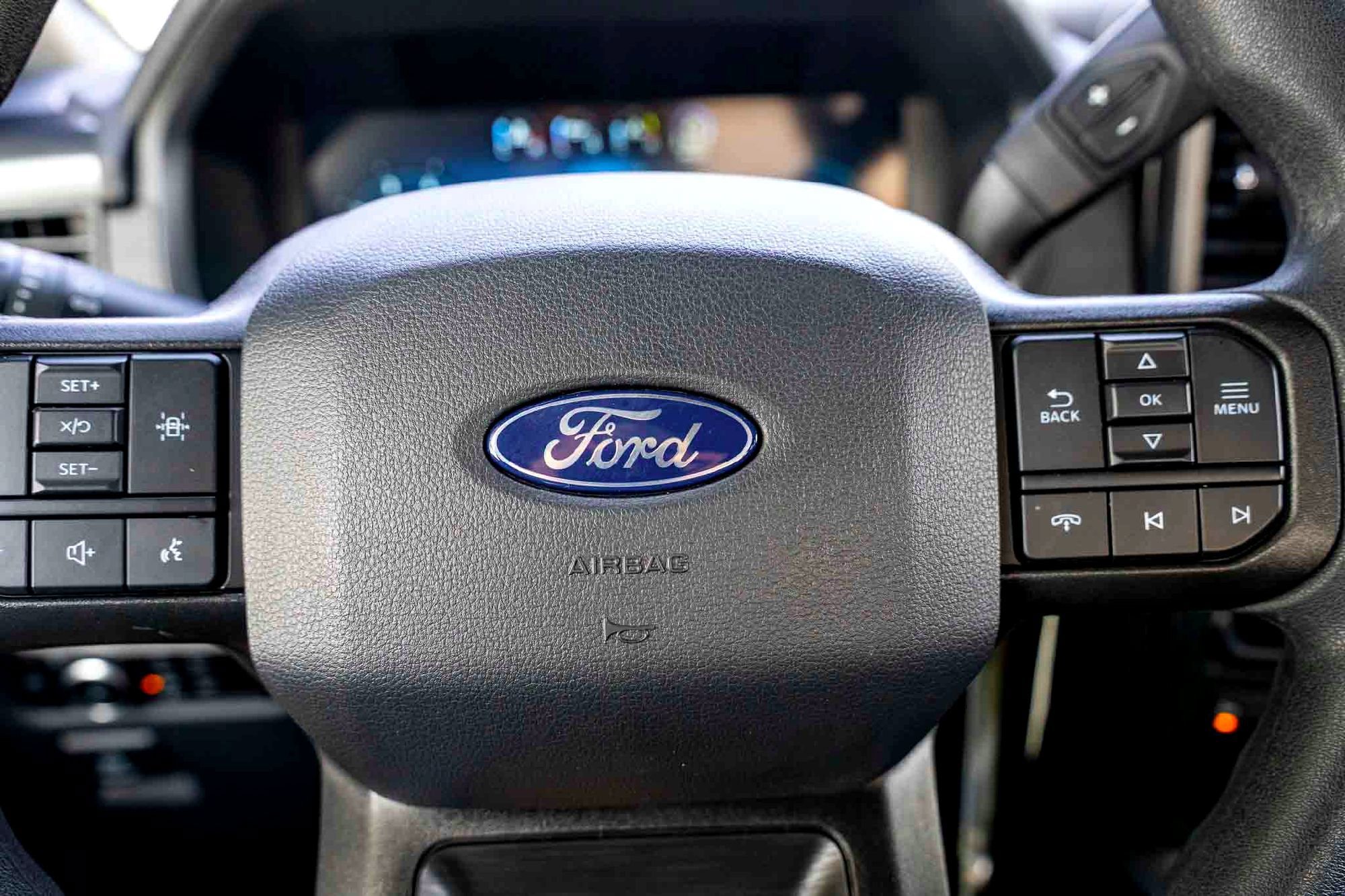 New 2025 Oxford White Ford STX image 12