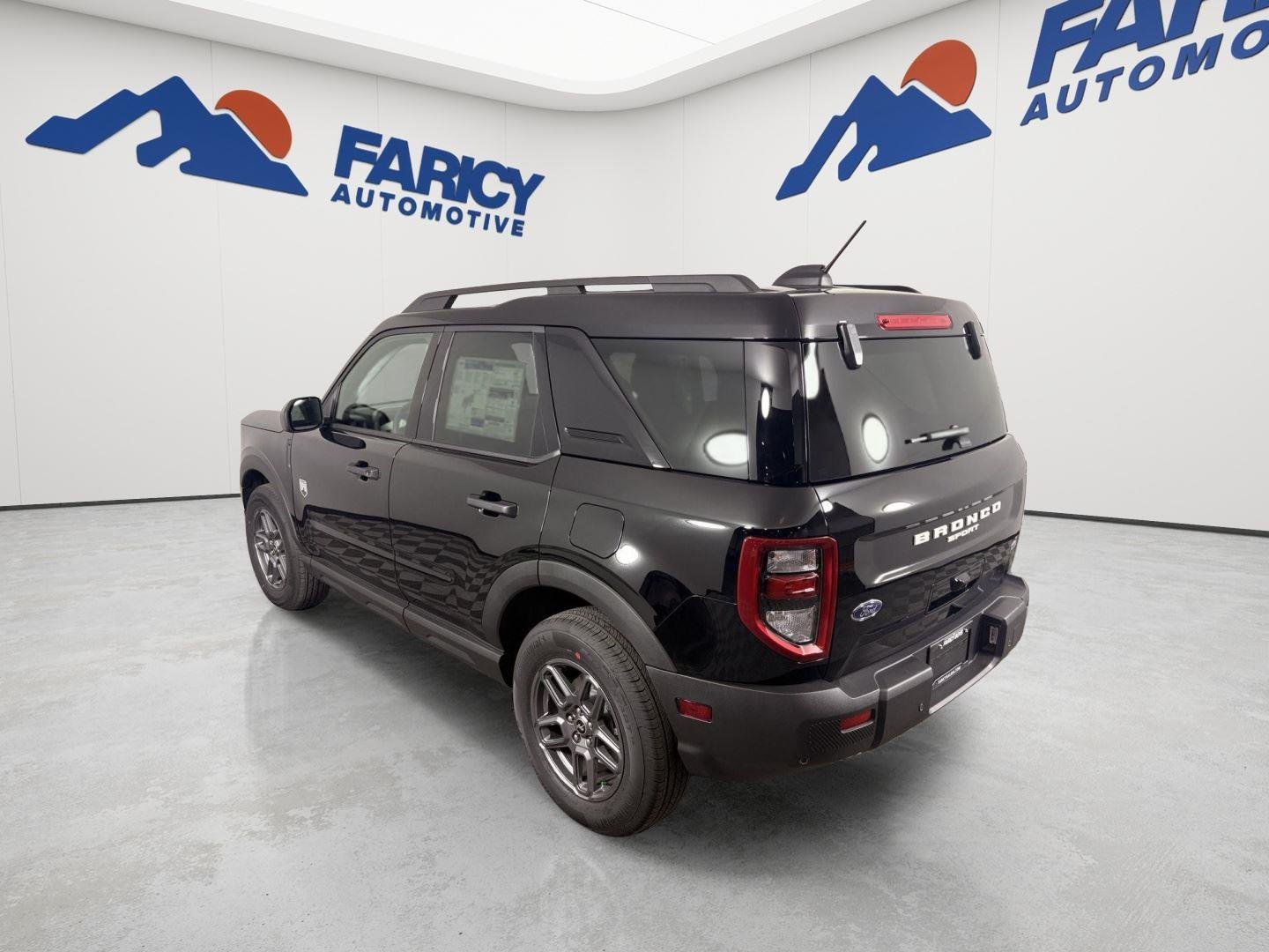Used 2025 Shadow Black Ford Big Bend image 3