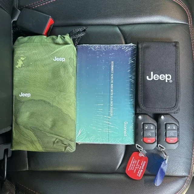 Used 2020 GRAY Jeep Rubicon image 22