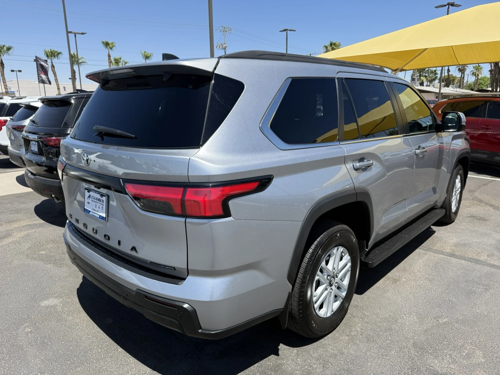 Used 2025  Toyota SR5 image 5