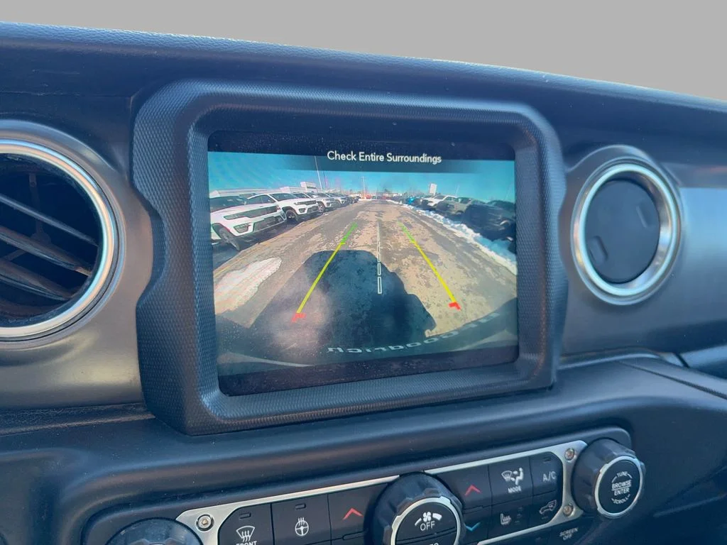 Used 2022 Red Jeep Unlimited Rubicon 4xe image 19
