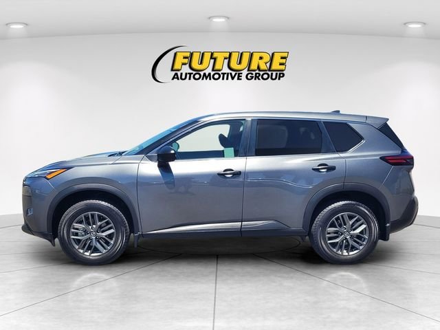 Used 2021 Gray Nissan S image 6