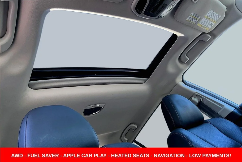 Used 2022 White Subaru Limited image 28
