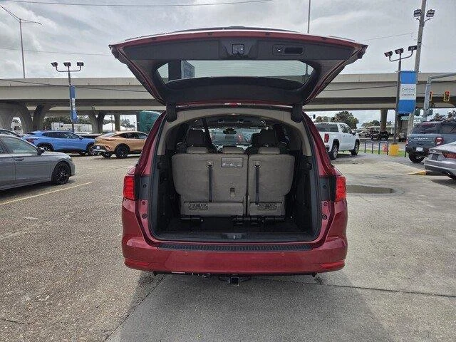 Used 2022 Radiant Red Metallic II Honda Touring image 29