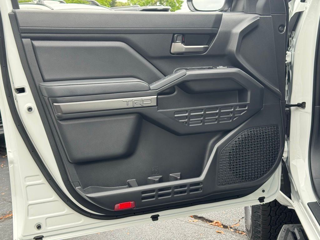 2025 Toyota Tacoma TRD Off Road - Photo 15