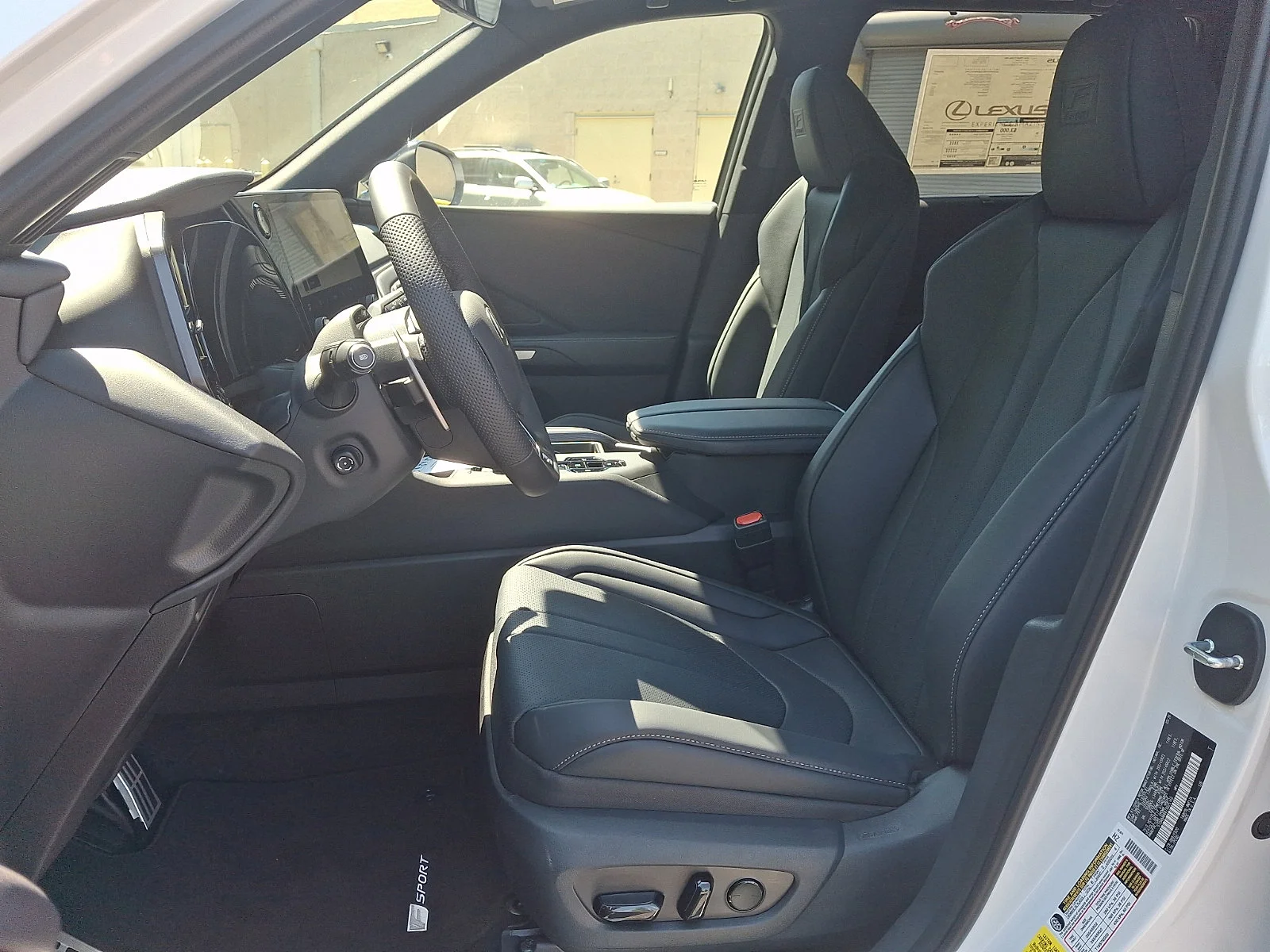 2026 Lexus TX 500h F-Sport Premium - Photo 9