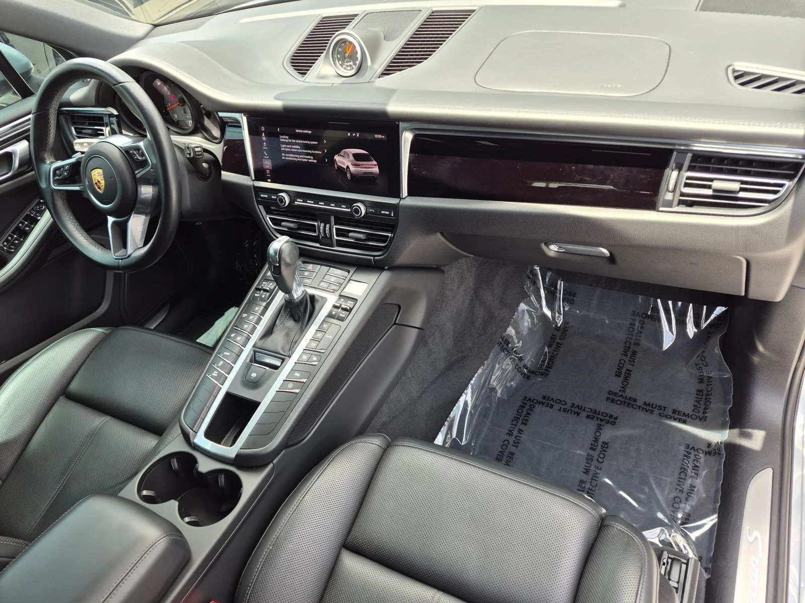Used 2019 Dolomite Silver Metallic Porsche S image 27