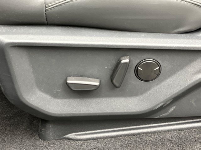Used 2026 Agate Black Metallic Ford Active image 14