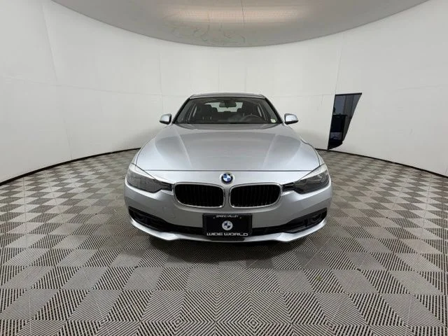 Used 2016 BMW 3 Series 320i with VIN WBA8E5G57GNT40856 for sale in Spring Valley, NY