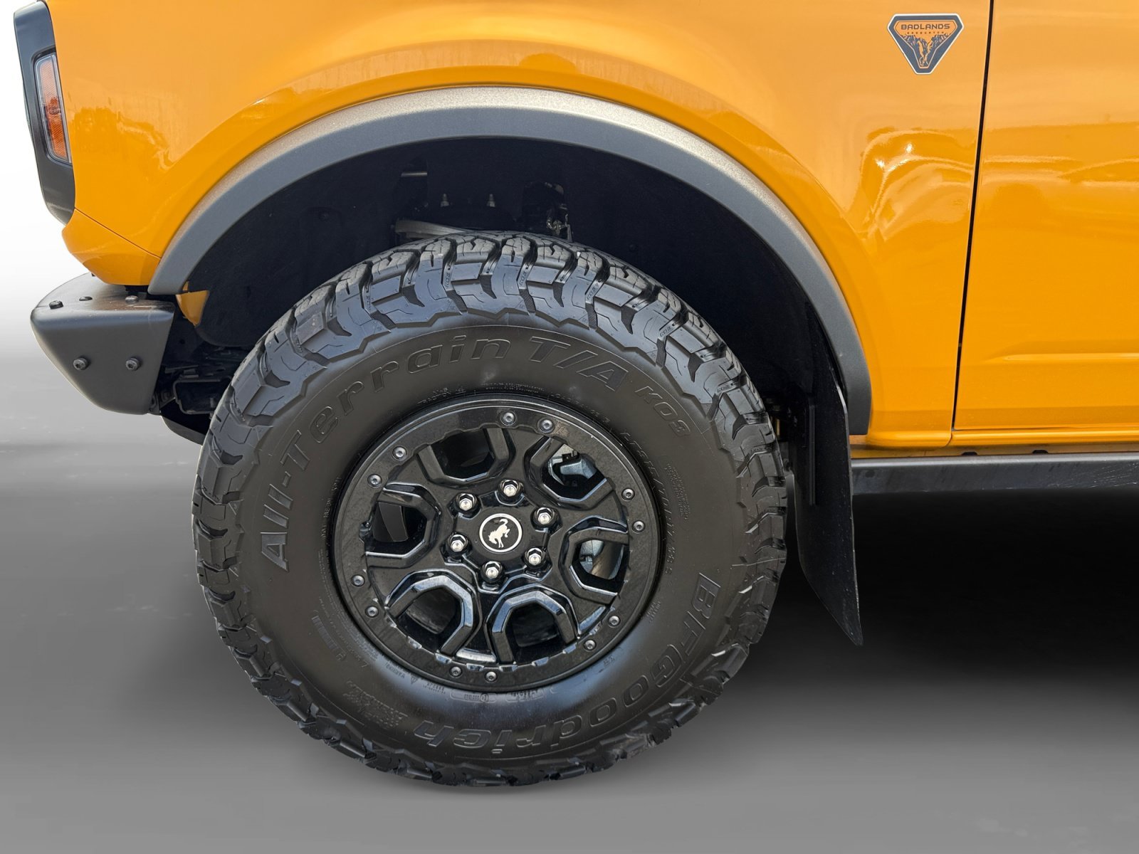 Certified Used 2022 Orange Metallic Ford Badlands image 9