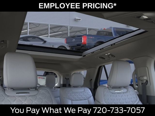 New 2026 Star White Metallic Tri-Coat Ford Platinum™ image 22