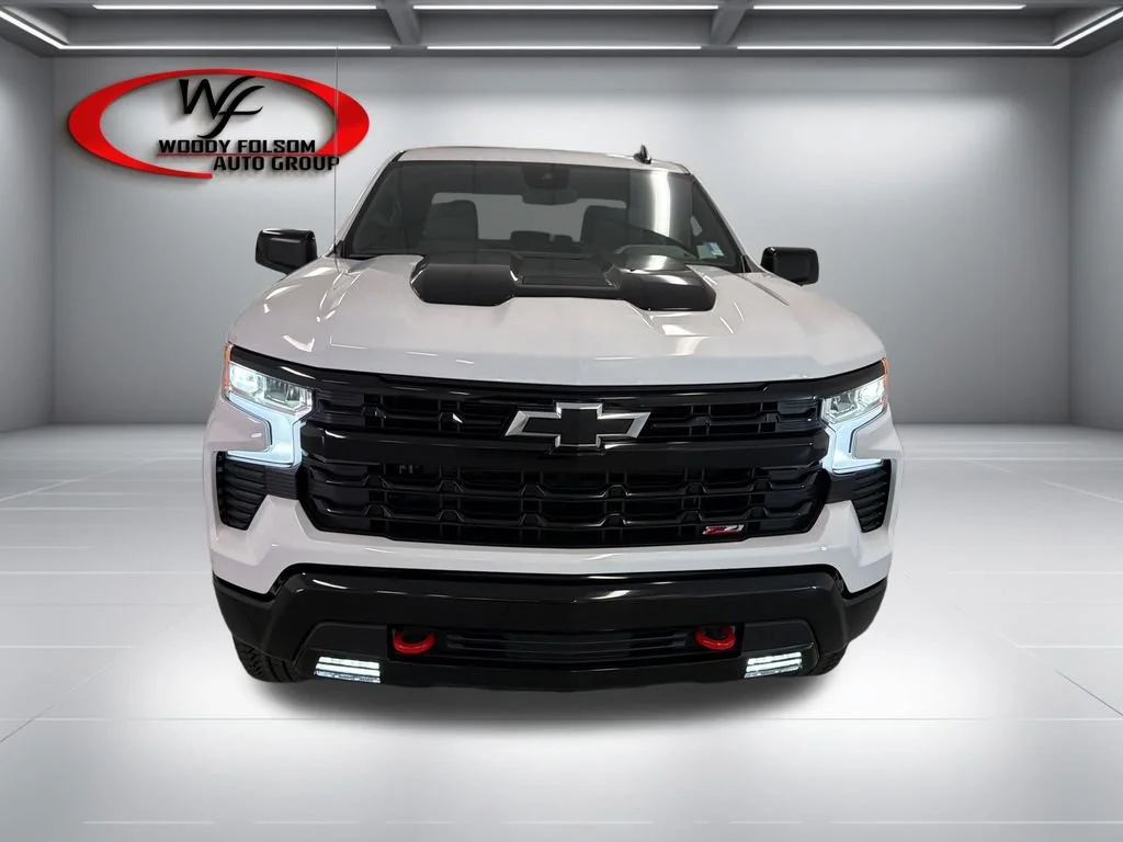 New 2026 Summit White Chevrolet LT Trail Boss image 2