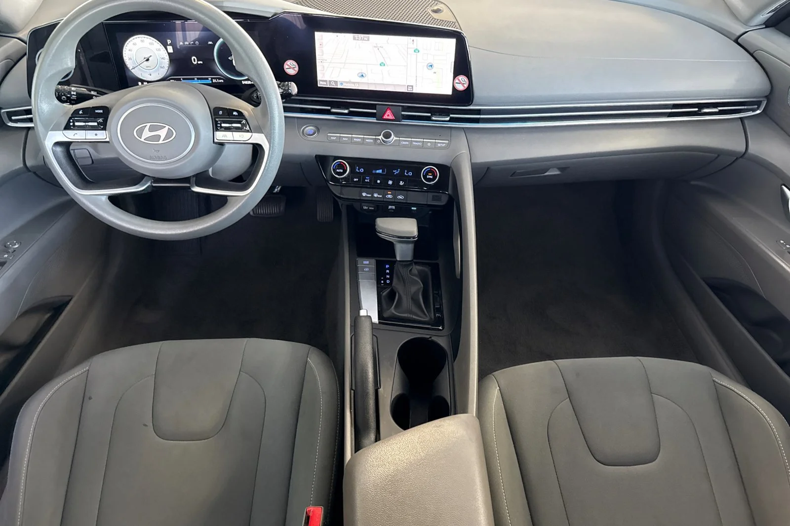 Used 2024 Fluid Metal Hyundai SEL image 13