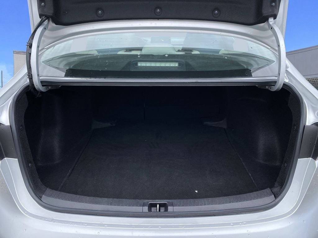 2022 Toyota Corolla LE - Photo 27